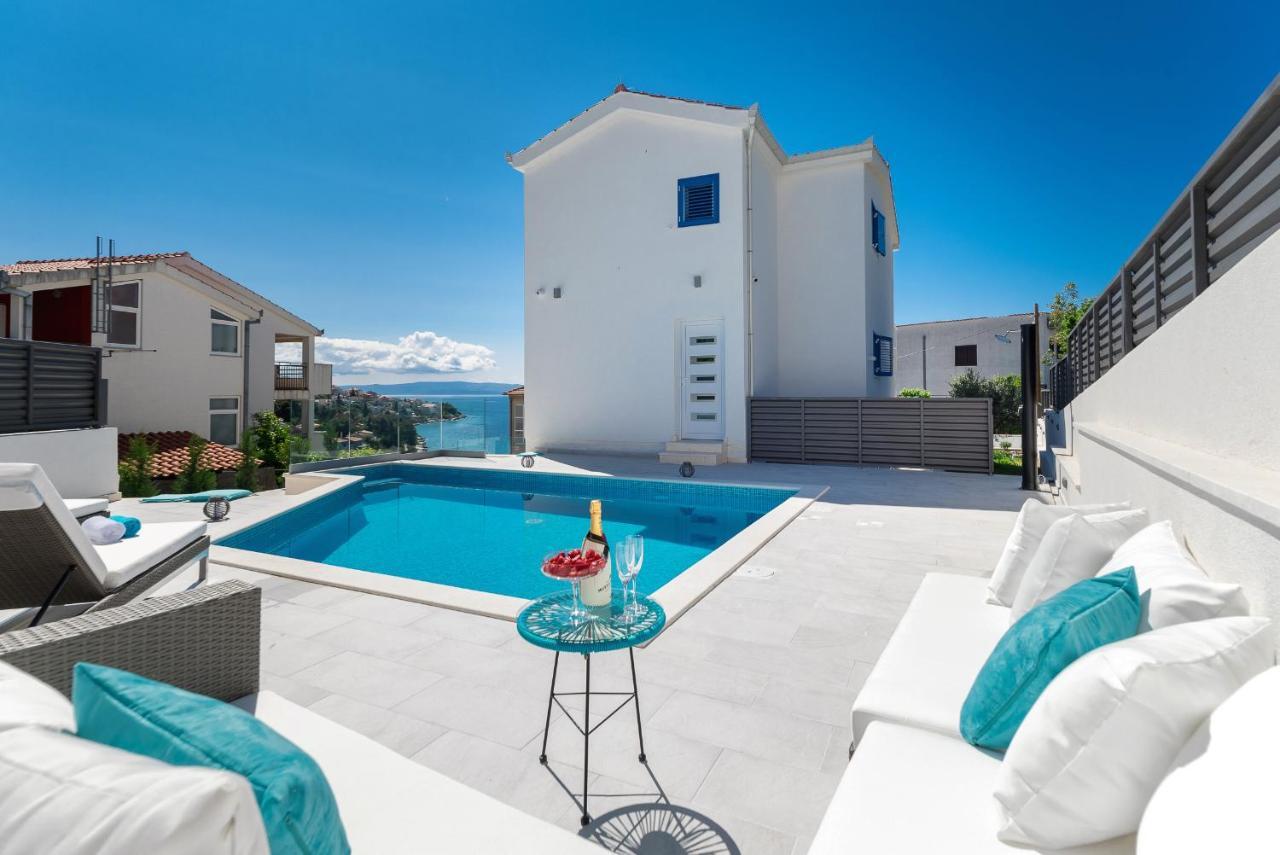 Villa Miholina - With Heated Swimming Pool Trogir Exterior foto