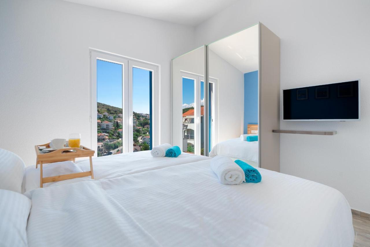 Villa Miholina - With Heated Swimming Pool Trogir Exterior foto