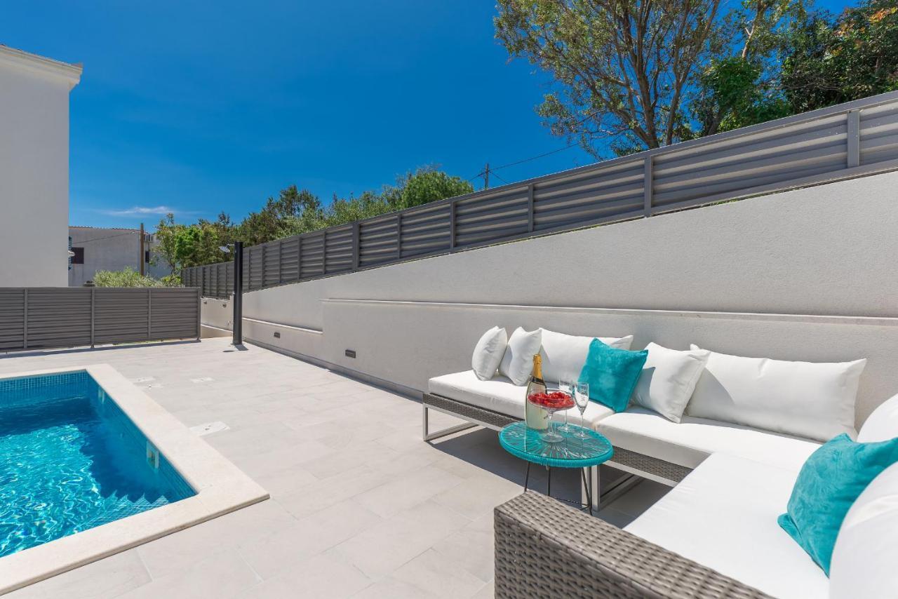Villa Miholina - With Heated Swimming Pool Trogir Exterior foto